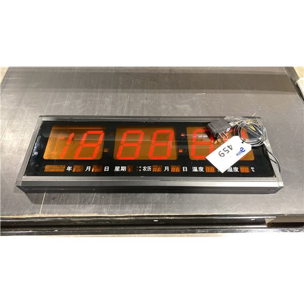 CHINESE WALL MOUNT DIGITAL WALL CLOCK