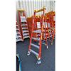 Image 1 : WERNER PODIUM 4' ORANGE CARBON FIBER INDUSTRIAL PLATFORM LADDER