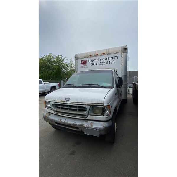 2002 FORD E-350 SUPERDUTY, 2DR CUBE VAN, WHITE, VIN 1FDWE35L72HA88173,