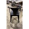 Image 4 : 4 METAL CURVED BACK MODERN CAFE CHAIRS