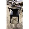 Image 4 : 4 METAL CURVED BACK MODERN CAFE CHAIRS