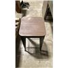 Image 3 : STACK OF 4 METAL MODERN BAR HEIGHT STOOLS