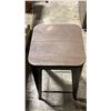 Image 3 : STACK OF 4 METAL MODERN BAR HEIGHT STOOLS