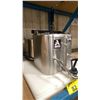 Image 2 : AMERICAN STAINLESS STEEL ELECTRIC HOT BEVERAGE DISPENSER & 2 PLASTIC CUTTING BOARDS