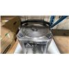 Image 4 : AMERICAN STAINLESS STEEL ELECTRIC HOT BEVERAGE DISPENSER & 2 PLASTIC CUTTING BOARDS