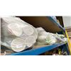 Image 2 : SHELF OF ASSORTED RESTAURANT TAKE-OUT CUPS & ITEMS