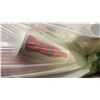 Image 3 : SHELF OF ASSORTED RESTAURANT TAKE-OUT CUPS & ITEMS