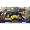 Image 1 : BOX OF ASSORTED VAPES & VAPING PRODUCTS