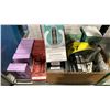Image 1 : 2 SMALL BOXES OF ASSORTED VAPES AND VAPING PRODUCTS