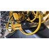 Image 5 : PAIR OF MOTOMASTER 3 TON JACK STANDS, MASTERVAC 18.9L SHOP VAC WITH HOSE, CERTIFIED LOW PROFILE
