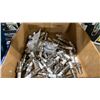 Image 2 : BOX OF SPARK PLUGS & REPLACEMENT EQUIPMENT IGNITIONS