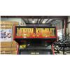 Image 4 : MIDWAY MORTAL KOMBAT 40025 COMMERCIAL COIN OPERATED 2 PLAYER UPRIGHT ARCADE MACHINE IN MORTAL