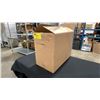 Image 3 : BOX OF 22 PRESS STYLE T-SHIRTS
