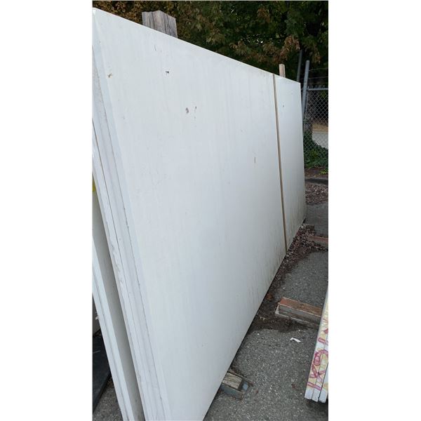 SAINT HELENS WHITE PRIMO STONE COUNTERTOP SLAB APPROX 10'L X 5' 4"W X 1 1/4" THICK