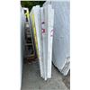 Image 2 : 1 STONE COUNTERTOP SLAB WHITE WITH GREY GRAIN APPROX 10' 3"L X 4' 2"W X 1 1/4" THICK