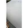 Image 3 : 1 WHITE STONE WITH GREY GRAIN COUNTERTOP SLAB APPROX 10' 7"L X 5' 4"W X 1 1/4" THICK