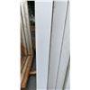 Image 2 : 1 WHITE STONE WITH GREY GRAIN COUNTERTOP SLAB APPROX 10' 7"L X 5' 4"W X 1 1/4" THICK