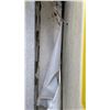Image 3 : 1 WHITE STONE WITH GREY GRAIN COUNTERTOP SLAB APPROX 10' 1"L X 4' 9"W X 1 1/4" THICK