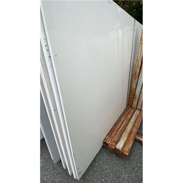 1 WHITE STONE COUNTERTOP SLAB APPROX 10' 7"L X 5' 4"W X 3/4" THICK