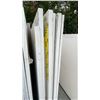 Image 3 : 1 WHITE STONE COUNTERTOP SLAB APPROX 10' 7"L X 5' 4"W X 1 1/4" THICK