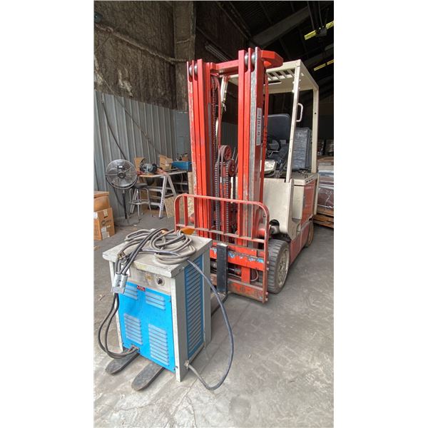 NISSAN CY0M02L20S ELECTRIC FORKLIFT 8885.7 HOURS, *HOURS NOT VERIFIED* SOLID TIRES,