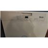 Image 2 : Miele G4225U White Under Counter Dishwasher