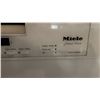 Image 4 : Miele G4225U White Under Counter Dishwasher