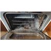 Image 7 : Beaumark Model 18571-1 Self-Cleaning Range with Induction Cooktop