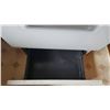 Image 8 : Beaumark Model 18571-1 Self-Cleaning Range with Induction Cooktop