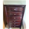 Image 1 : Six-Drawer MDF Dresser, 32" x 17" x 56"