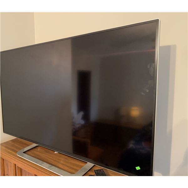Vizio M502i-B1 50-Inch LED Smart TV with Remote
