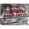 Image 3 : Queen Size Reversible Comforter and Nicetown 42x45" Grey Pair of Curtain Panels