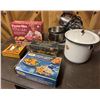 Image 1 : Vintage Kitchen Tools and Stand Mixer