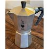 Image 2 : Bialetti Moka Express Stovetop Espresso Maker and Mixed Mug Set