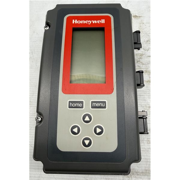 Honeywell #T775A2009 Electronic Temperature Controller