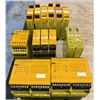 Image 4 : Lot of (14) Pilz Safety Relays