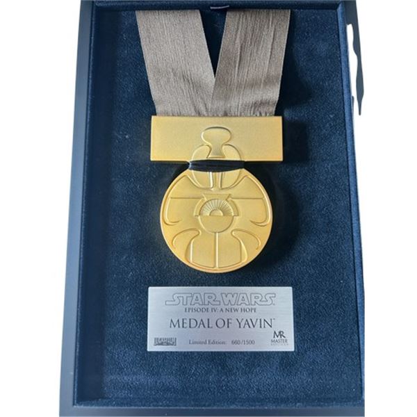 Star Wars Medal of Yavin Prop Replica