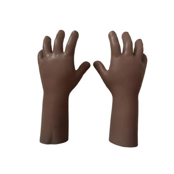 Child's Play Production Test Chucky Hands