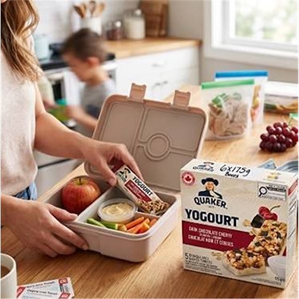 Quaker Yogourt Dark Chocolate Cherry Bars 175g x 6