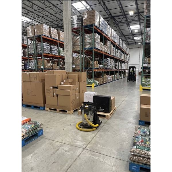 DEWALT Stainless Steel Shop Vacuum