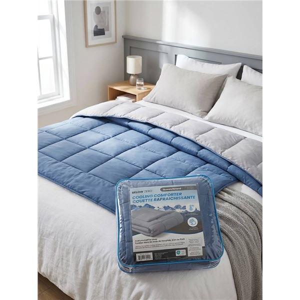 Below Zero Queen Cooling Comforter