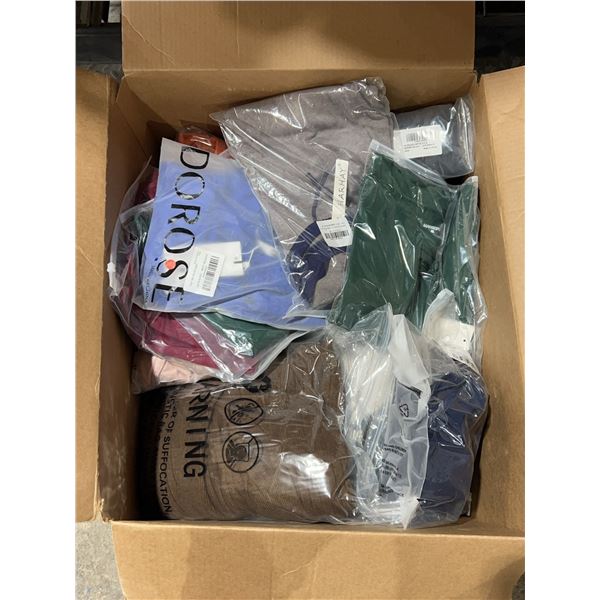 Box Lot of Assorted Clothing Aprox 30 pc