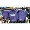 Image 3 : SHELF OF ASSORTED FOSTER GRANT READING GLASSES, ROOTS LUNCH BAGS & A YOUTH 2-PIECE FLEECE LINED