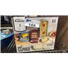 Image 4 : TRUDEAU CLEVER CUBES, MELAMINE SERVING SET & INSULATED FOOD JARS