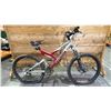 Image 1 : WARP GIANT DS ONE 27 SPEED BICYCLE *FRONT BRAKE DOESN'T WORK*