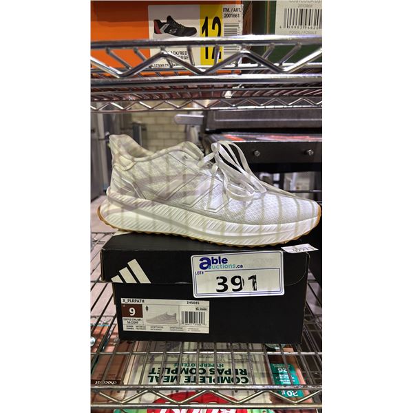 LADIES SIZE 9 ADIDAS CLOUDFOAM COMFORT RUNNING SHOES