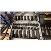 Image 4 : SHELF OF ASSORTED HAND TOOLS AND SOCKETS SETS