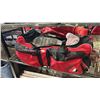 Image 2 : EQUIPMENT BAG OF ASSORTED HOCKEY GEAR