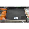 Image 3 : SHELF OF DRY CAT FOOD, DRY DOG FOOD CUTTING BOARD, ALUMINUM TRAYS & FLOOR MATS
