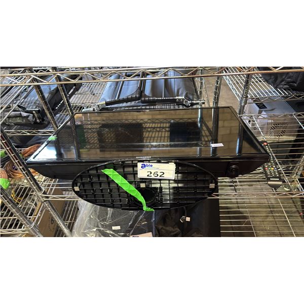 SAMSUNG 32 INCH LCD TV WITH REMOTE AND CORD